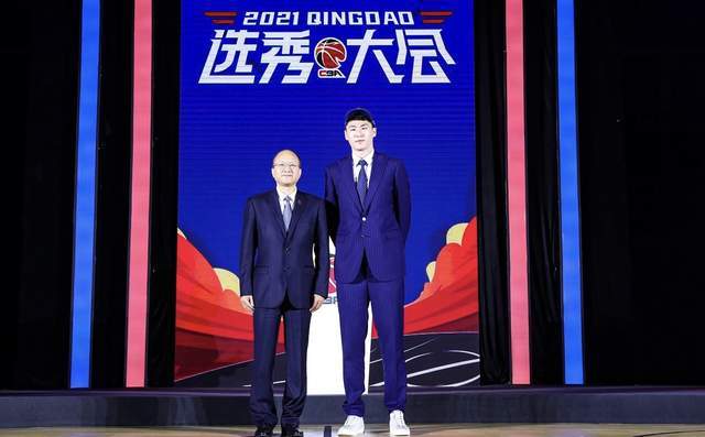 真相大白！王楚钦带队输球原因曝光，王皓用错人，刘国正一针见血