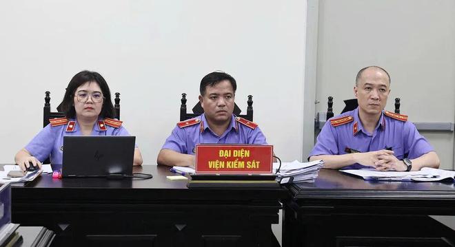 宫鲁鸣谈中国女篮：这支队伍的更高目标是2028年奥运会