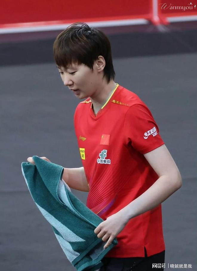 学生时代的女混混,结局真令人唏嘘!网友:长得那么漂亮,太可惜了