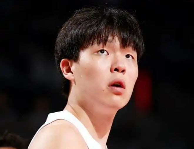 5人落选!郭士强放弃周琦,不选张镇麟有隐情?徐杰告别国家队