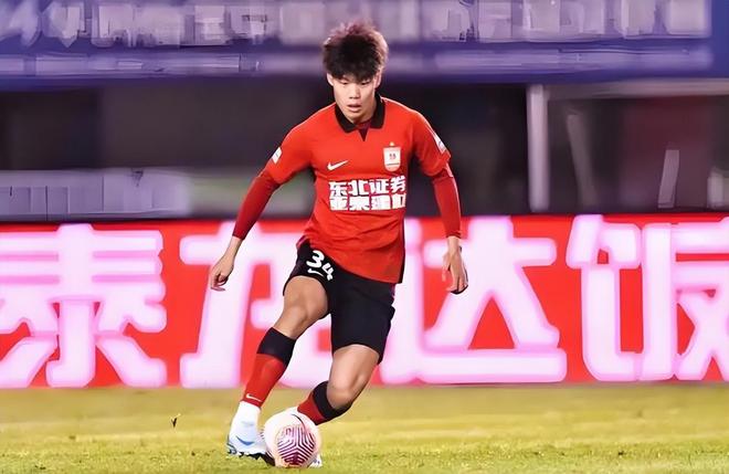 队报：巴西战摩洛哥赛前，球场周边交通陷入瘫痪