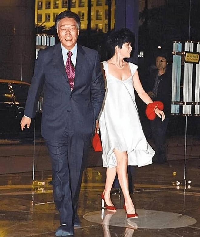 何去何从?王少杰参加村BA!