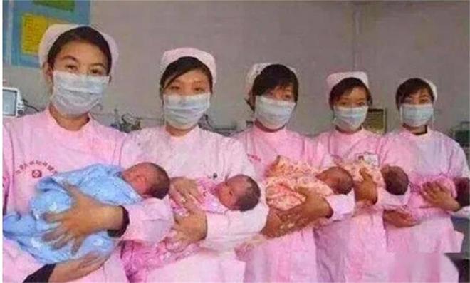 中国男篮阵容调整,王俊杰杨瀚森离队,后卫大换血,赵睿必须回归