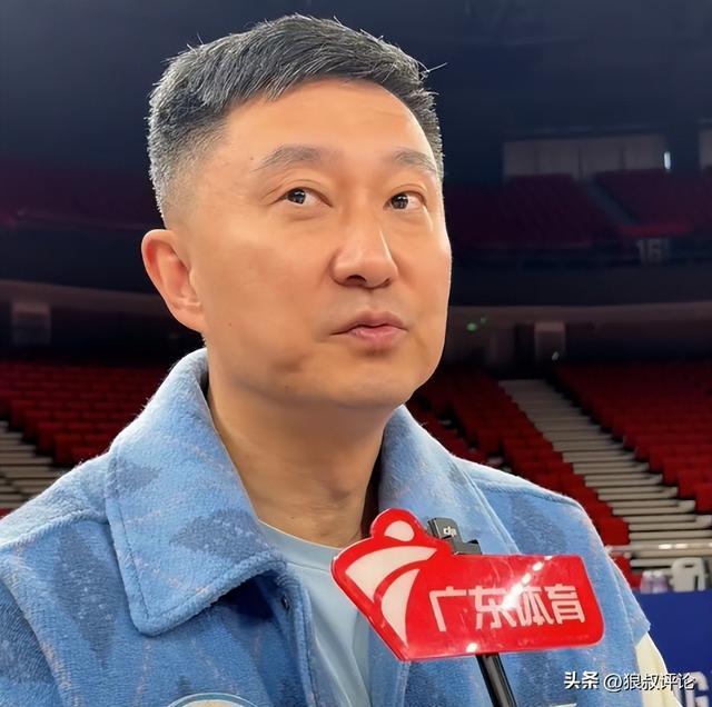 武磊在年维泗寿宴上讲话：要把年老、徐导的精神传承给下一代